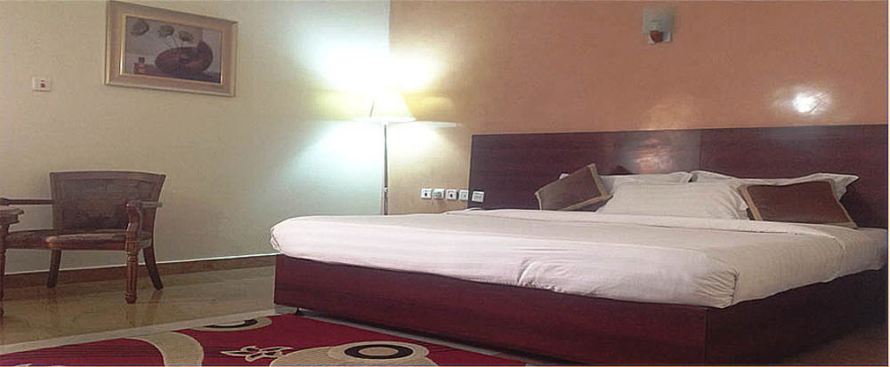 Newton Park Hotels & Resort Abuja Extérieur photo