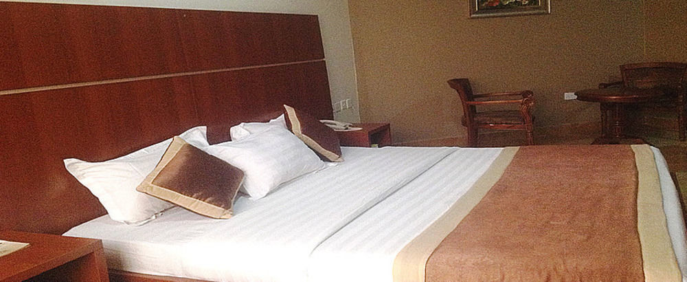 Newton Park Hotels & Resort Abuja Extérieur photo